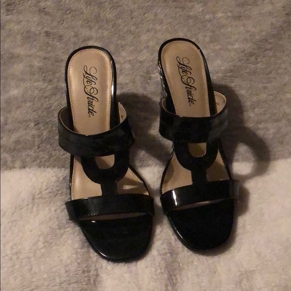 Life Stride Wedges. Black and white. Worn once. - Picture 2 of 5